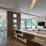 Pedena Vikendica *
